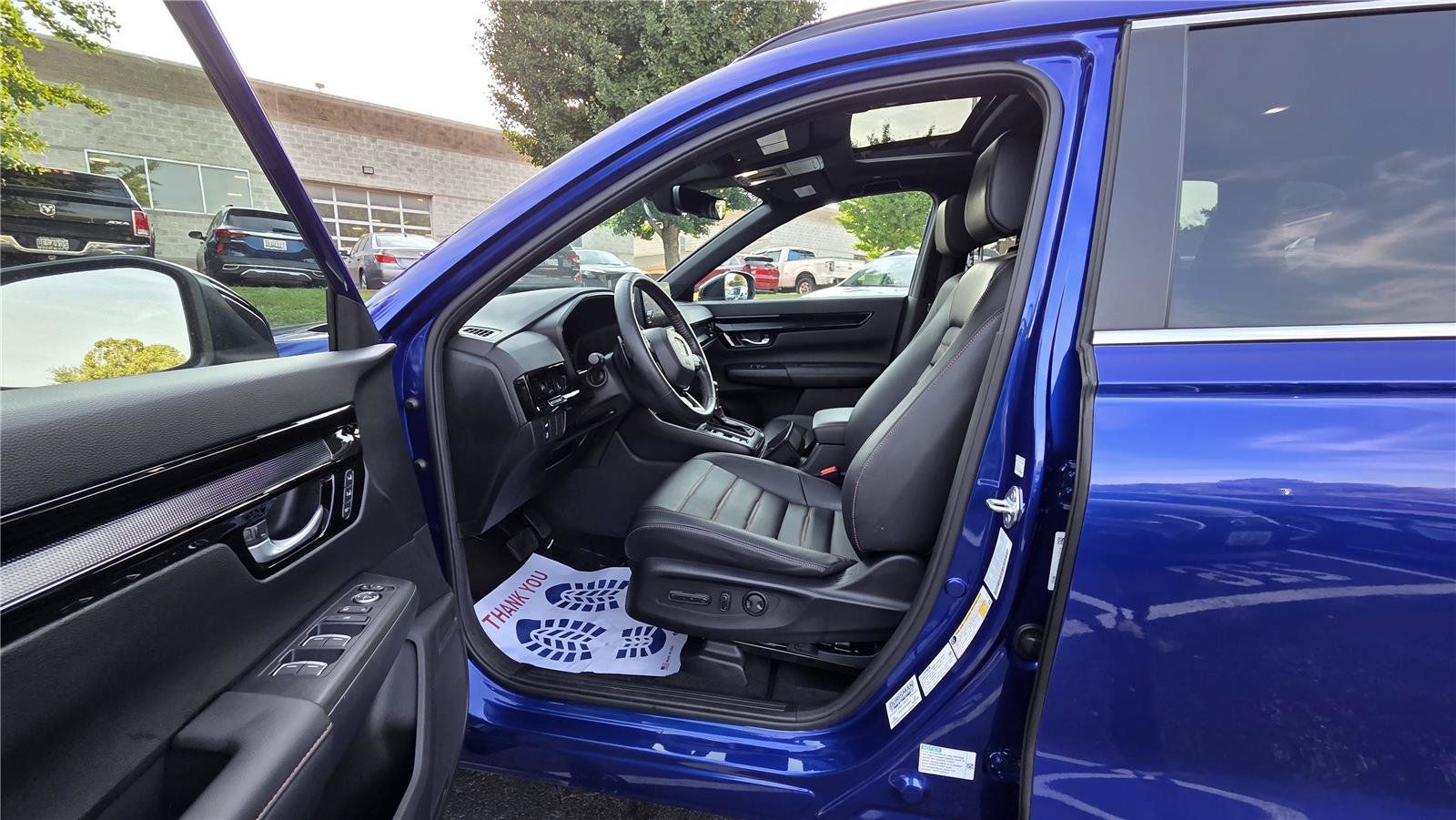 Used 2024 Honda CR-V Sport Touring image 13