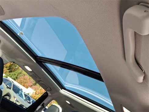 New 2025 Subaru Ascent Touring w/ Popular Package #2 image 7