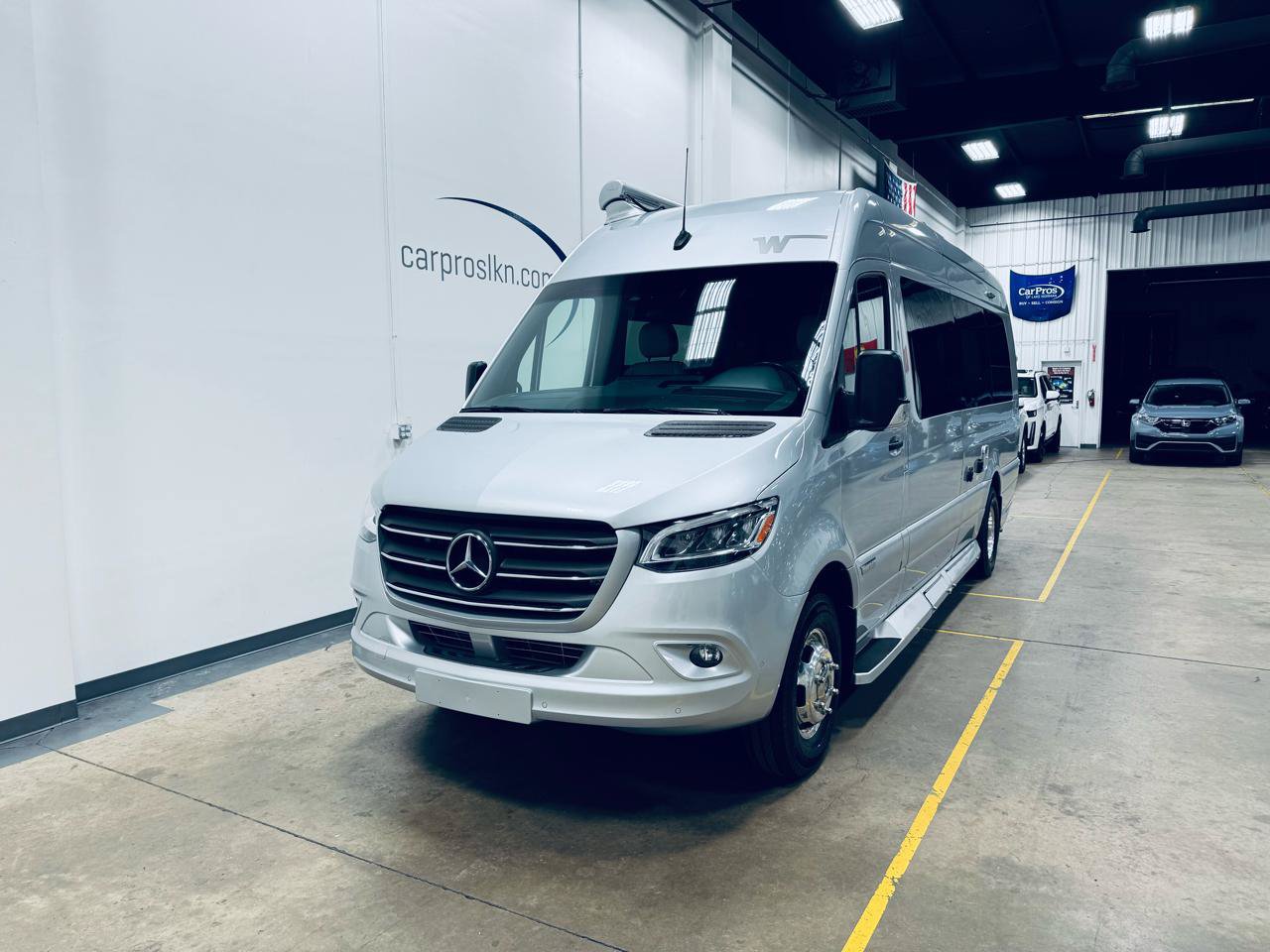 Used 2020 Mercedes-Benz Sprinter 3500 image 3