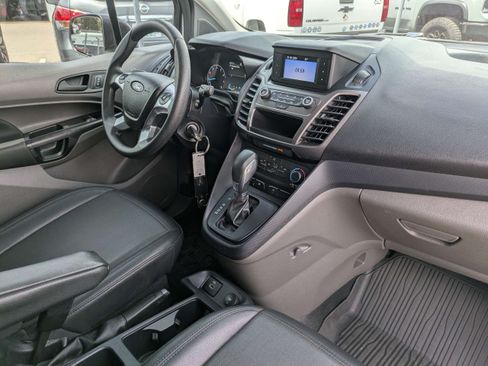 Used 2022 Ford Transit Connect XL FWD image 18