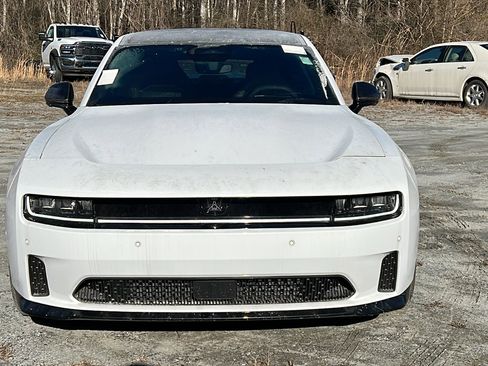 Used 2024 Dodge Charger Scat Pack w/ Plus Group image 3