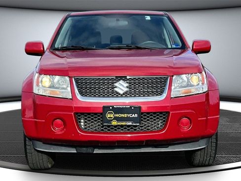 Used 2012 Suzuki Grand Vitara Premium image 2