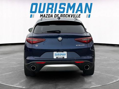 Used 2018 Alfa Romeo Stelvio Ti Sport image 5