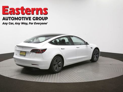 Used 2023 Tesla Model 3 Standard Range image 36