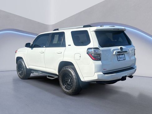 Used 2021 Toyota 4Runner SR5 Premium w/ Moonroof Package AWD/4WD image 3