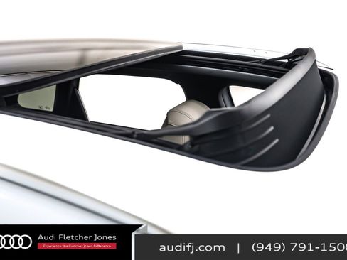 Used 2024 Audi Q4 e-tron Premium w/ Convenience Package image 23