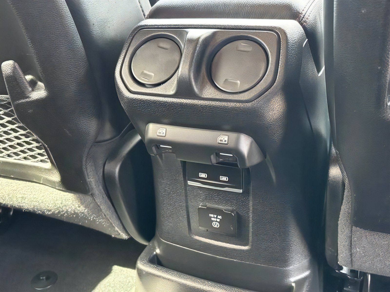 Used 2025 Jeep Wrangler Unlimited Rubicon w/ Steel Bumper Group AWD/4WD image 30