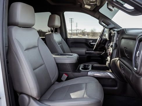 Used 2022 Chevrolet Silverado 2500 LTZ w/ LTZ Convenience Package image 28