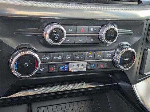 Used 2025 Ford F150 Platinum w/ Equipment Group 703A Plus image 15