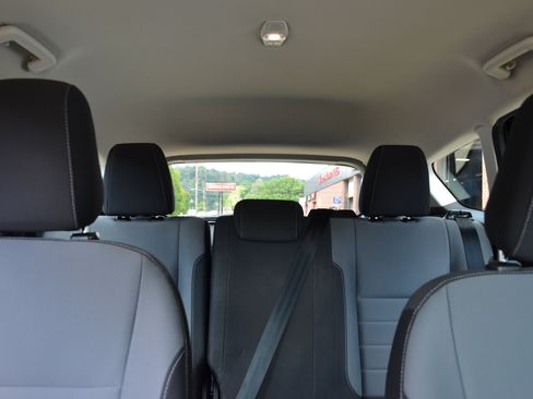 Used 2018 Ford Escape S image 24