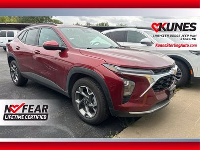 Used 2025 Chevrolet Trax LT