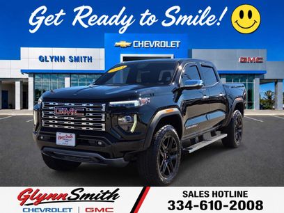 Used 2023 GMC Canyon Denali w/ Denali Black Edition