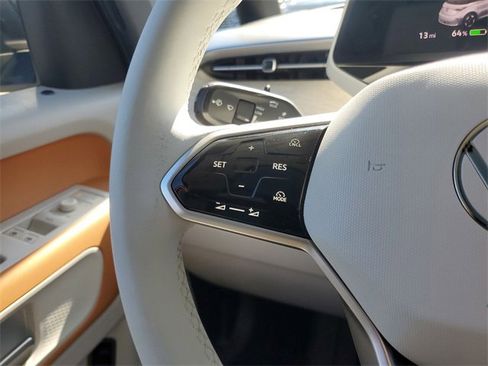 New 2025 Volkswagen ID. Buzz 1st Edition image 28