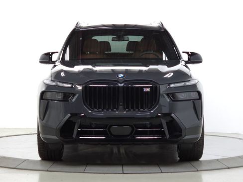 Used 2026 BMW X7 M60i AWD/4WD image 2