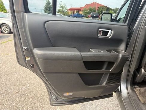 Used 2010 Honda Pilot EX-L image 21