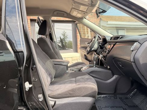 Used 2015 Nissan Rogue S AWD/4WD image 20