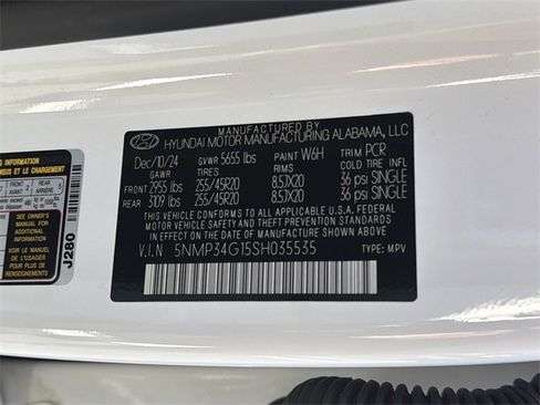 Used 2025 Hyundai Santa Fe Limited image 34