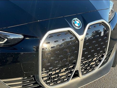 Used 2023 BMW i4 eDrive35 w/ Premium Package image 33