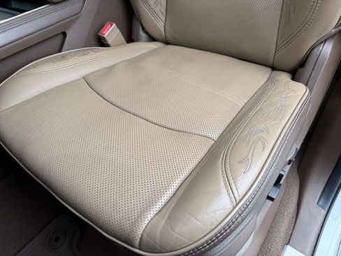 Used 2022 RAM 3500 Limited w/ Cold Weather Group image 23