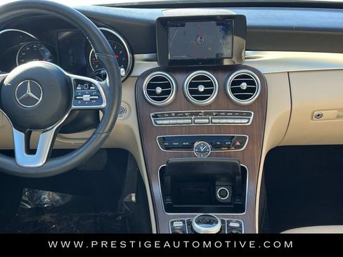 Used 2019 Mercedes-Benz C 300 4MATIC Sedan image 18