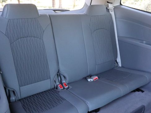 Used 2016 Chevrolet Traverse LS AWD/4WD image 22