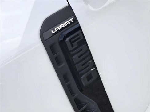 Certified 2023 Ford F250 Lariat w/ Lariat Ultimate Package AWD/4WD image 11