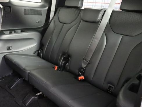 Used 2025 Hyundai Palisade SEL image 17