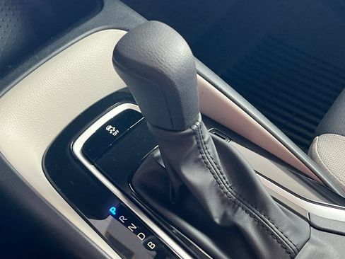 New 2026 Toyota Corolla LE FWD image 17
