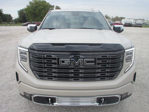 New 2026 GMC Sierra 1500 Denali Ultimate image 12