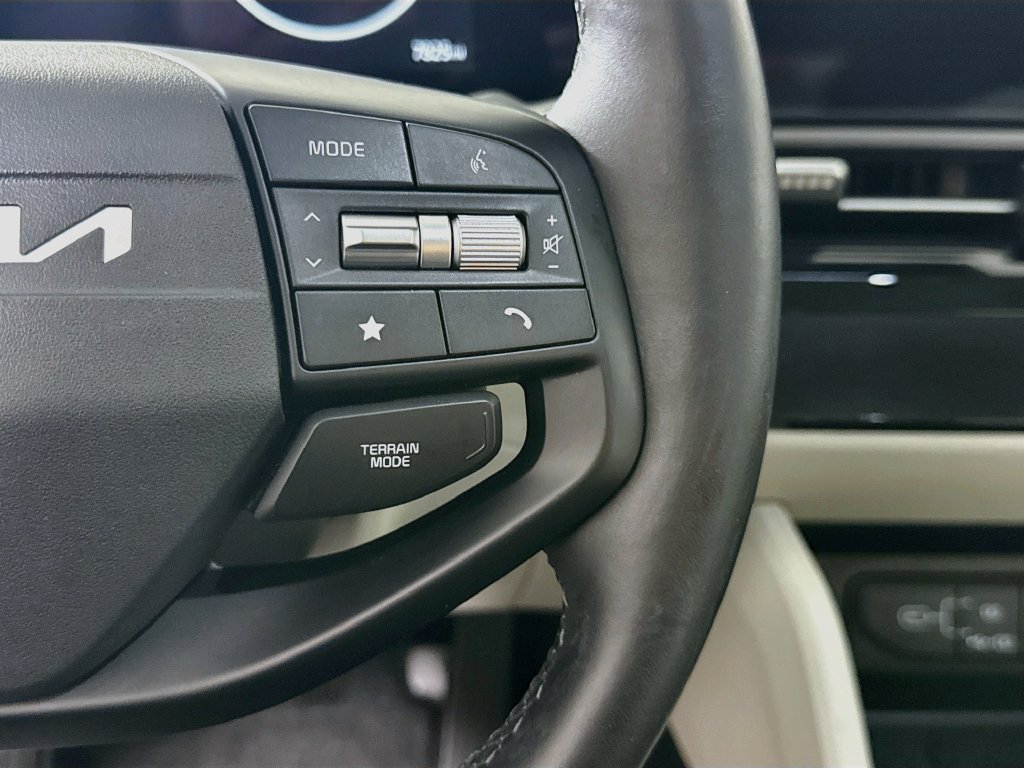 Used 2026 Kia Sportage SX AWD/4WD image 23