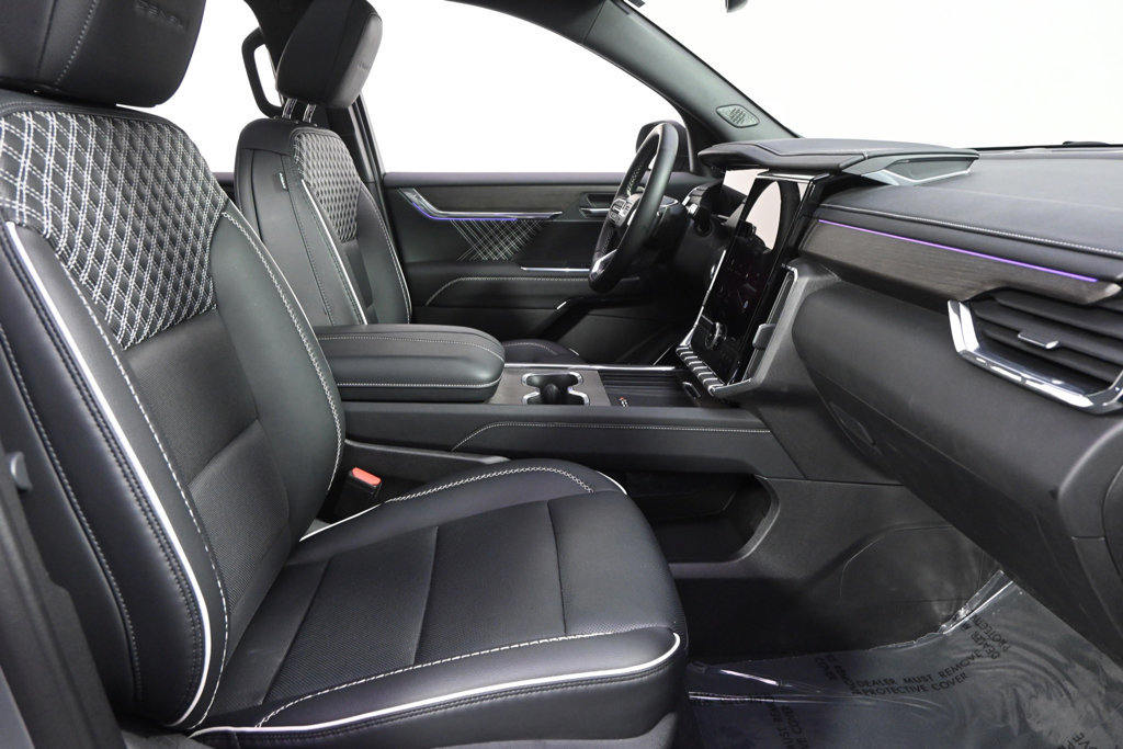 Used 2024 GMC Acadia Denali w/ LPO, Floor Liner Package AWD/4WD image 16