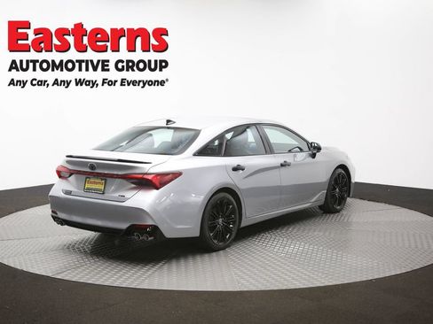 Used 2021 Toyota Avalon XSE FWD image 43