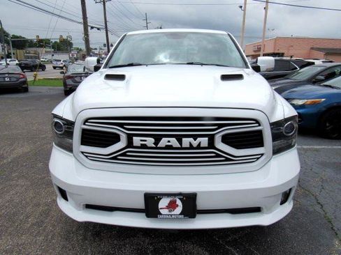 Used 2018 RAM 1500 Sport image 3