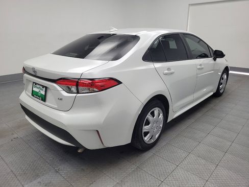 Used 2022 Toyota Corolla LE image 9
