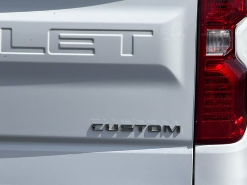 Used 2025 Chevrolet Silverado 1500 Custom AWD/4WD image 22
