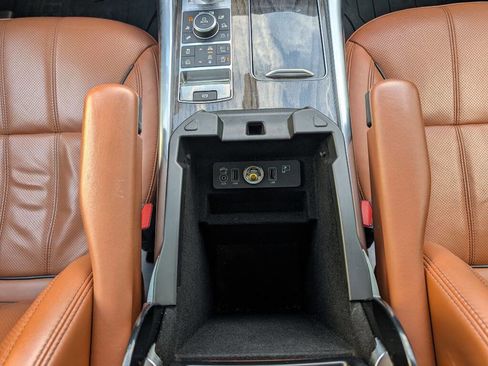 Used 2016 Land Rover Range Rover Sport Supercharged image 32