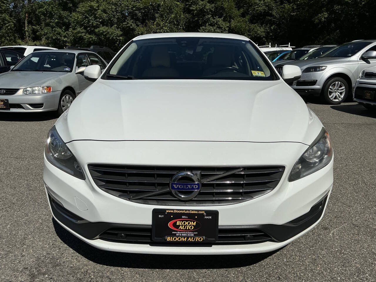 Used 2016 Volvo S60 T5 Premier w/ Convenience Package FWD image 2