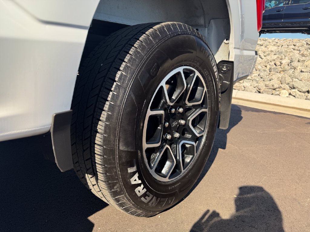 Used 2021 Ford F150 Lariat w/ Equipment Group 502A High AWD/4WD image 16