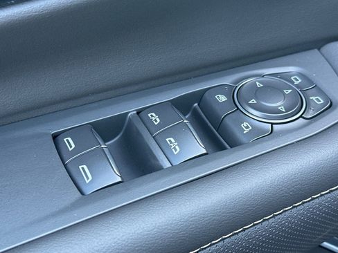 New 2026 Chevrolet Tahoe Premier image 12