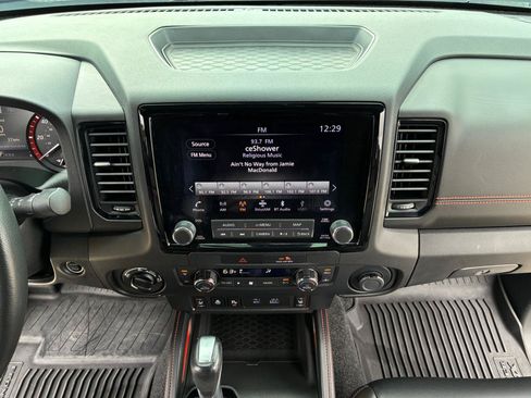 Used 2023 Nissan Frontier PRO-4X w/ Pro-4X Premium Package AWD/4WD image 20