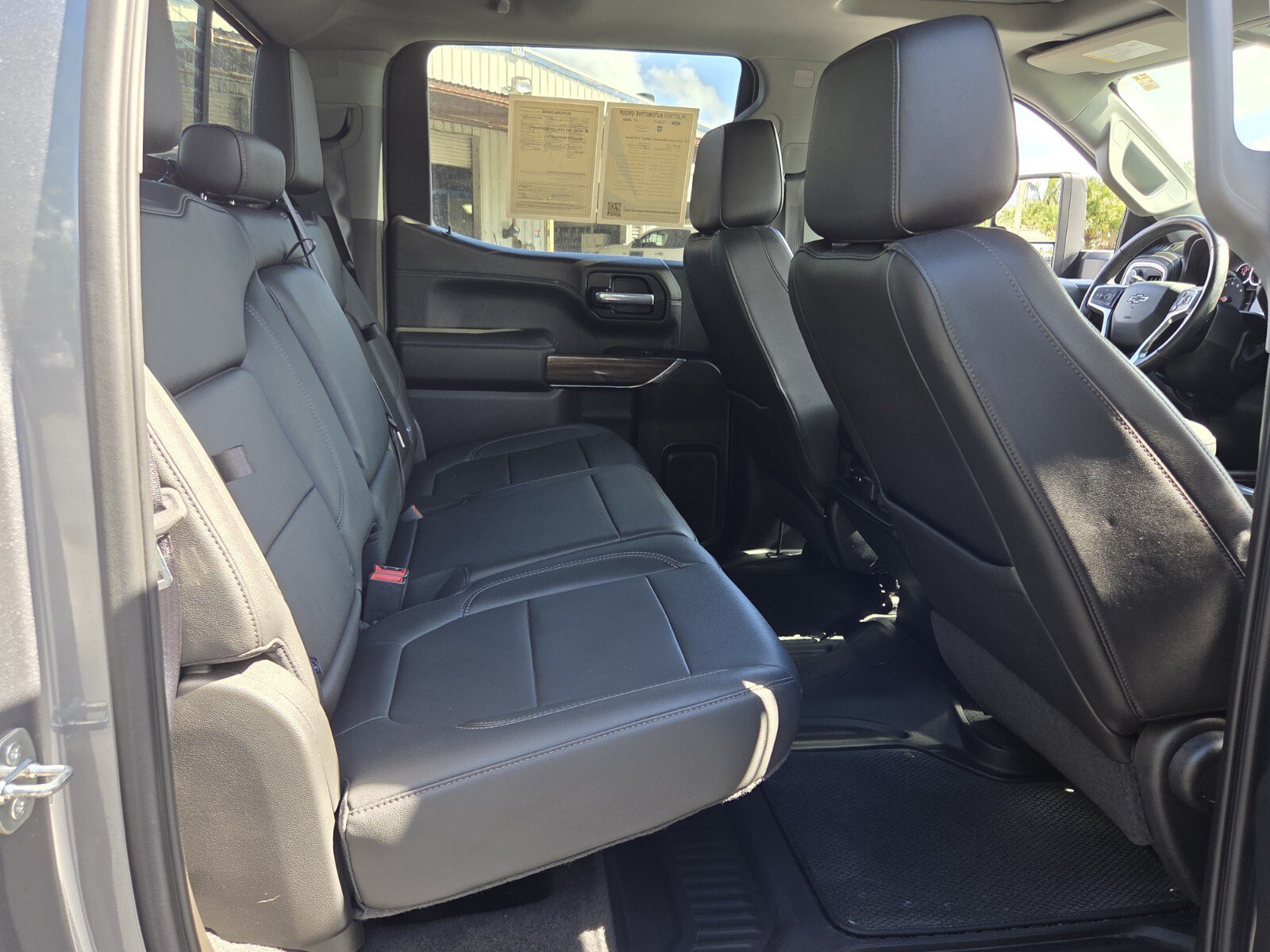 Used 2021 Chevrolet Silverado 1500 LT Trail Boss w/ Convenience Package II AWD/4WD image 15