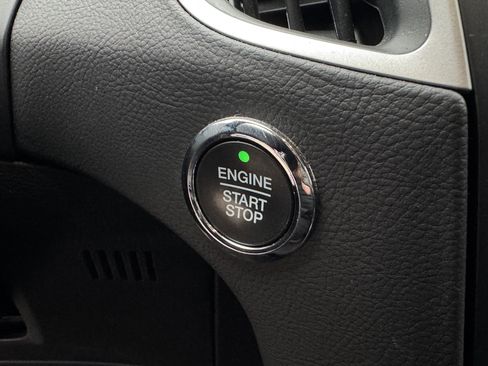 Certified 2023 Ford Edge SE image 22