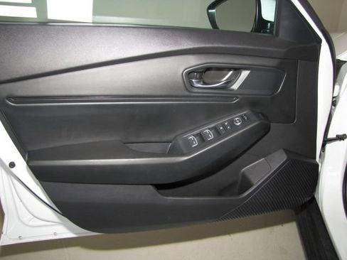 Certified 2023 Honda Accord EX image 10