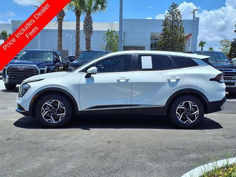 Used 2024 Kia Sportage LX FWD image 4