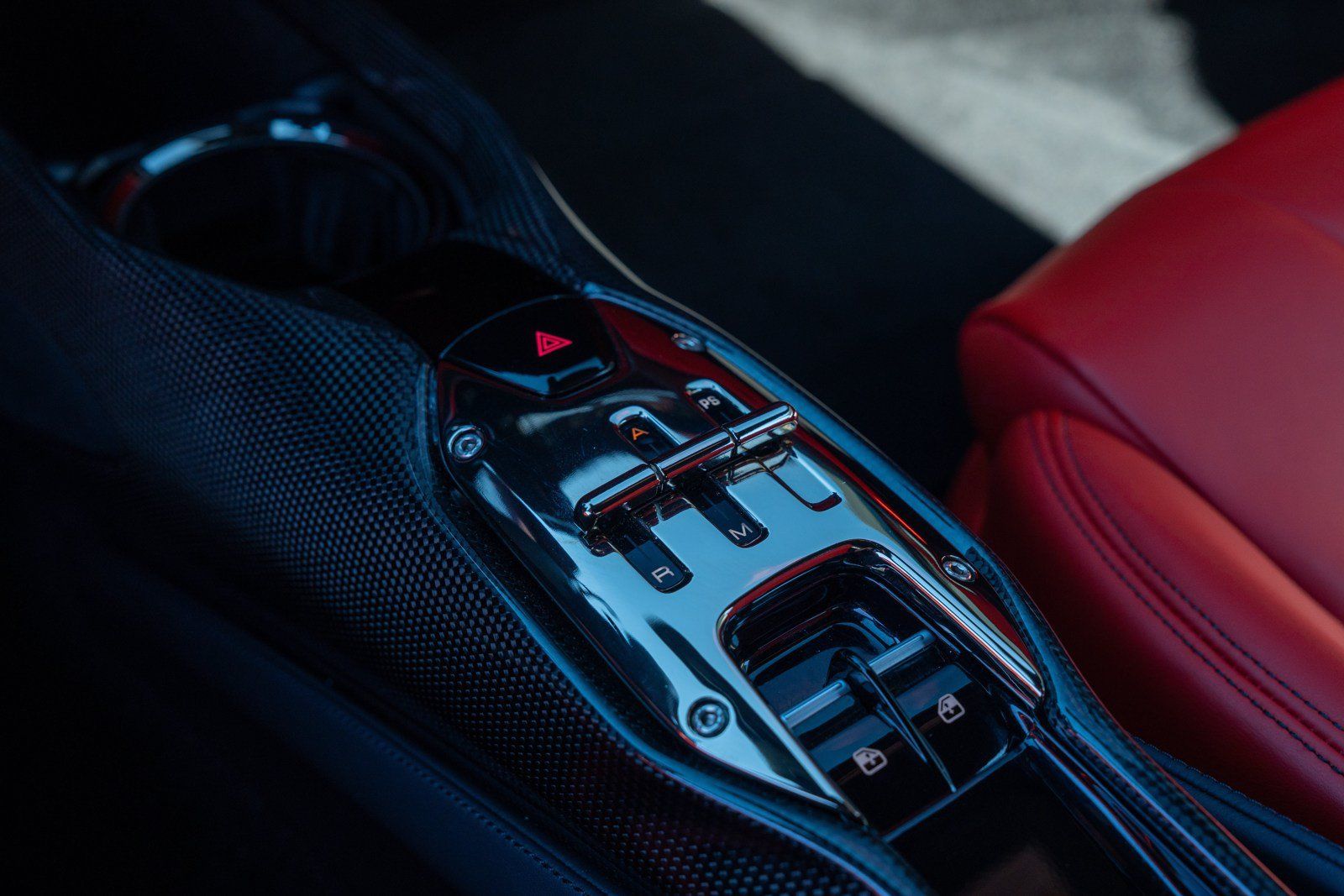 Used 2022 Ferrari SF90 Stradale AWD/4WD image 47