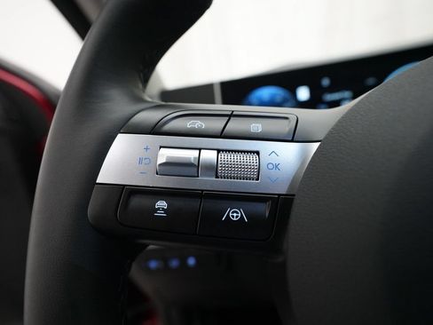 Used 2025 Hyundai Tucson SEL AWD/4WD image 18