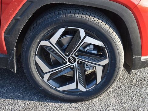 Used 2023 Hyundai Tucson SEL w/ Convenience Package image 3