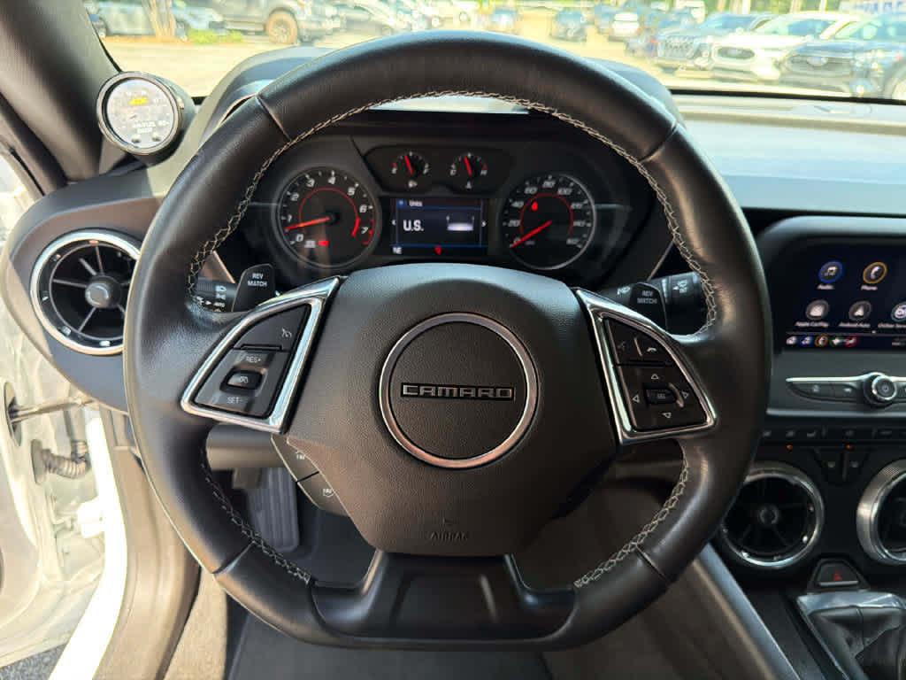 Used 2023 Chevrolet Camaro LT RWD image 18