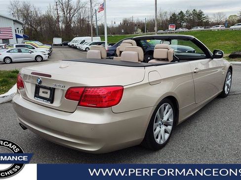 Used 2013 BMW 328i Convertible image 3