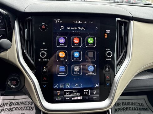 Used 2020 Subaru Outback Premium image 15